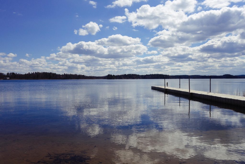 paddla kajak i bunn och kvarnsjön